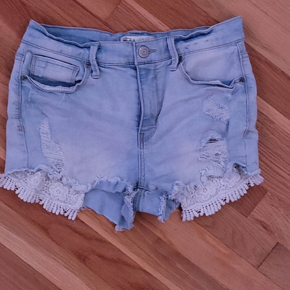 Size 9 shorts from kohl's light blue